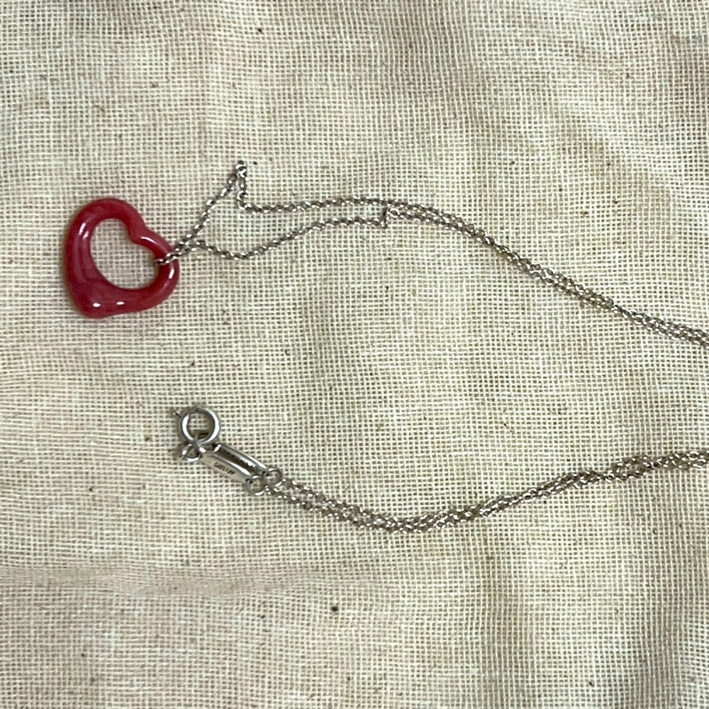 Elsa Peretti Tiffany & Co Pink Rhodonite Open Heart necklace